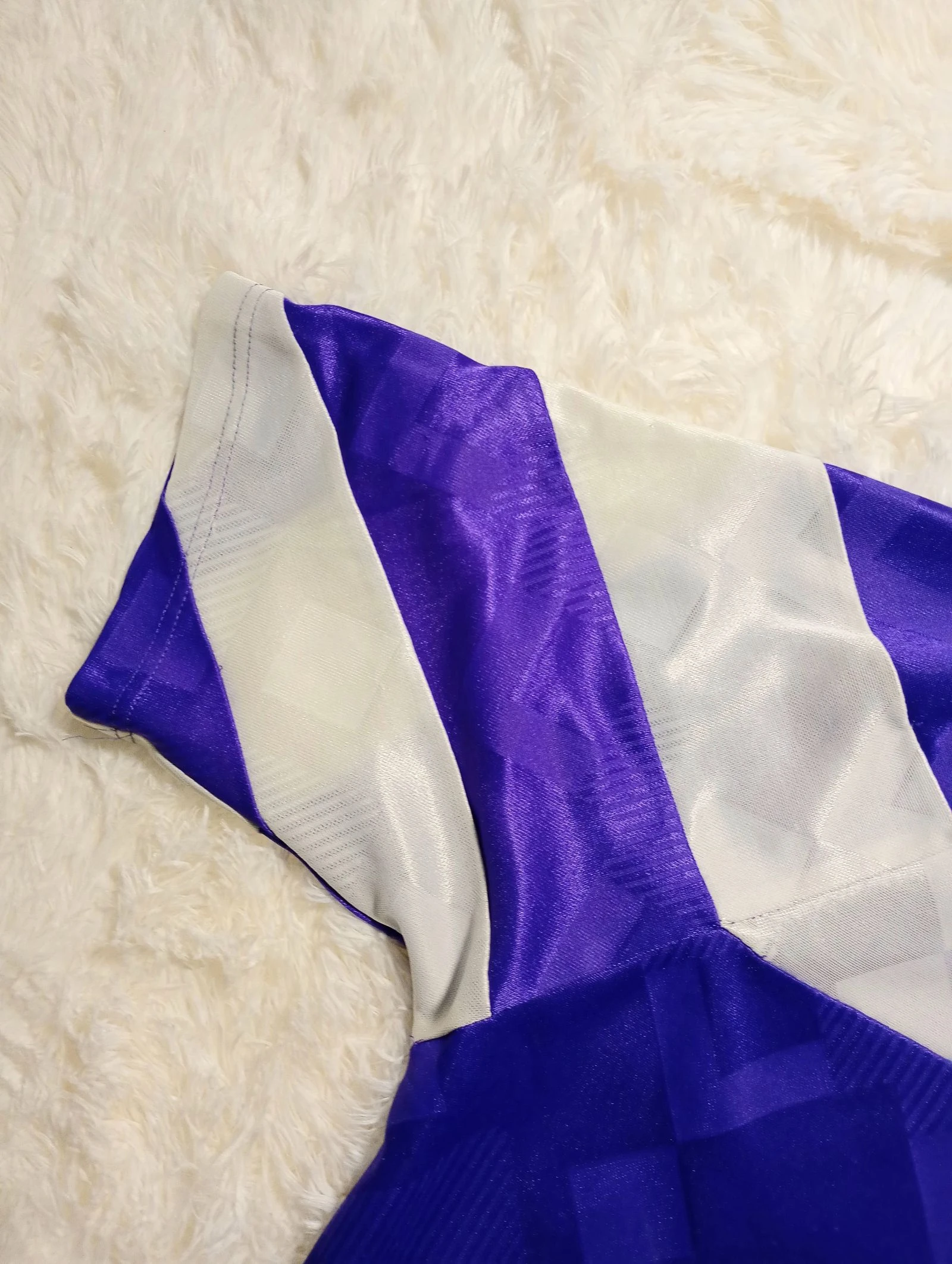 Camisa de futebol vintage anos 90 da Puma roxa branca gola V tamanho P – photo 5